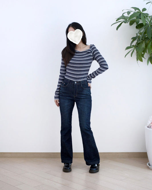 Howluk 絨毛微喇叭牛仔褲