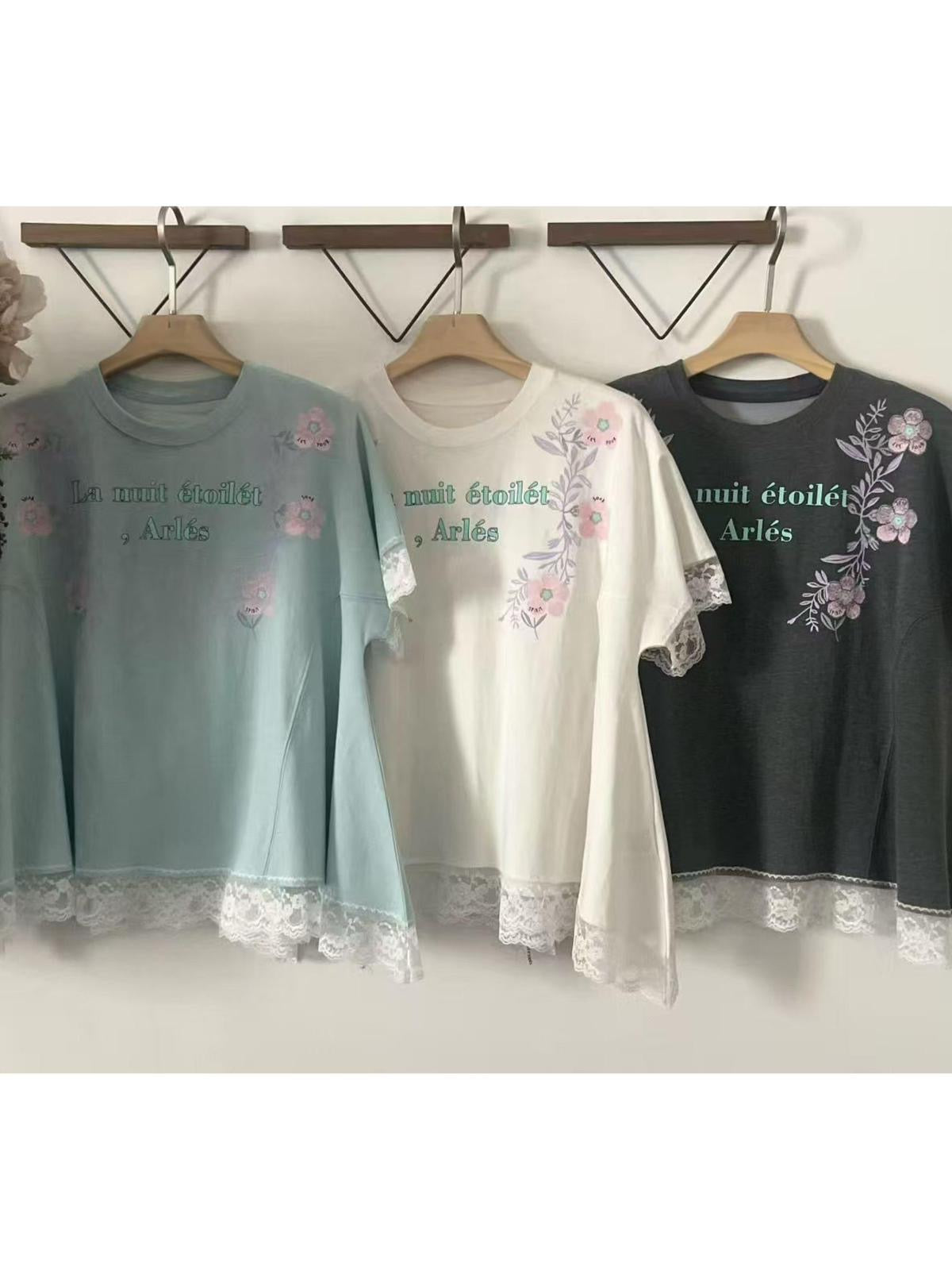 Lace撞花花Tee