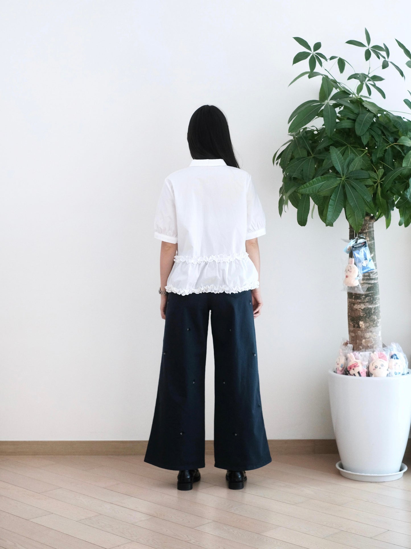 Moci 心心刺繡闊筒扯布褲
