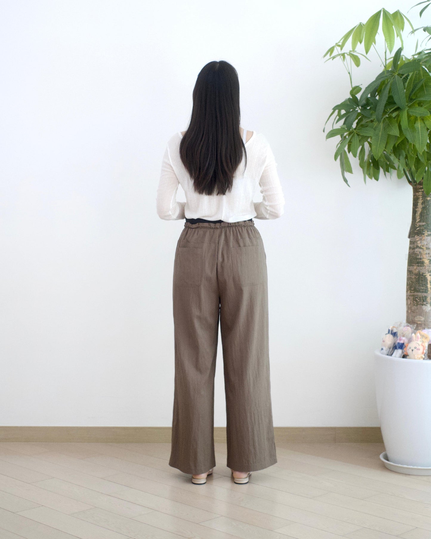 Moci 全橡筋透薄休閑褲