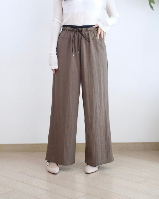 Moci 全橡筋透薄休閑褲