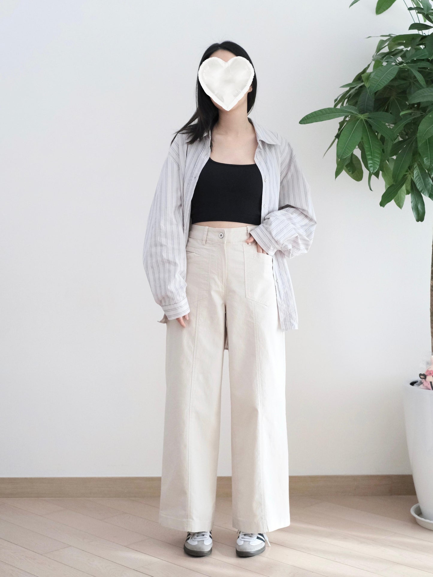 Moci 小口袋直筒扯布褲