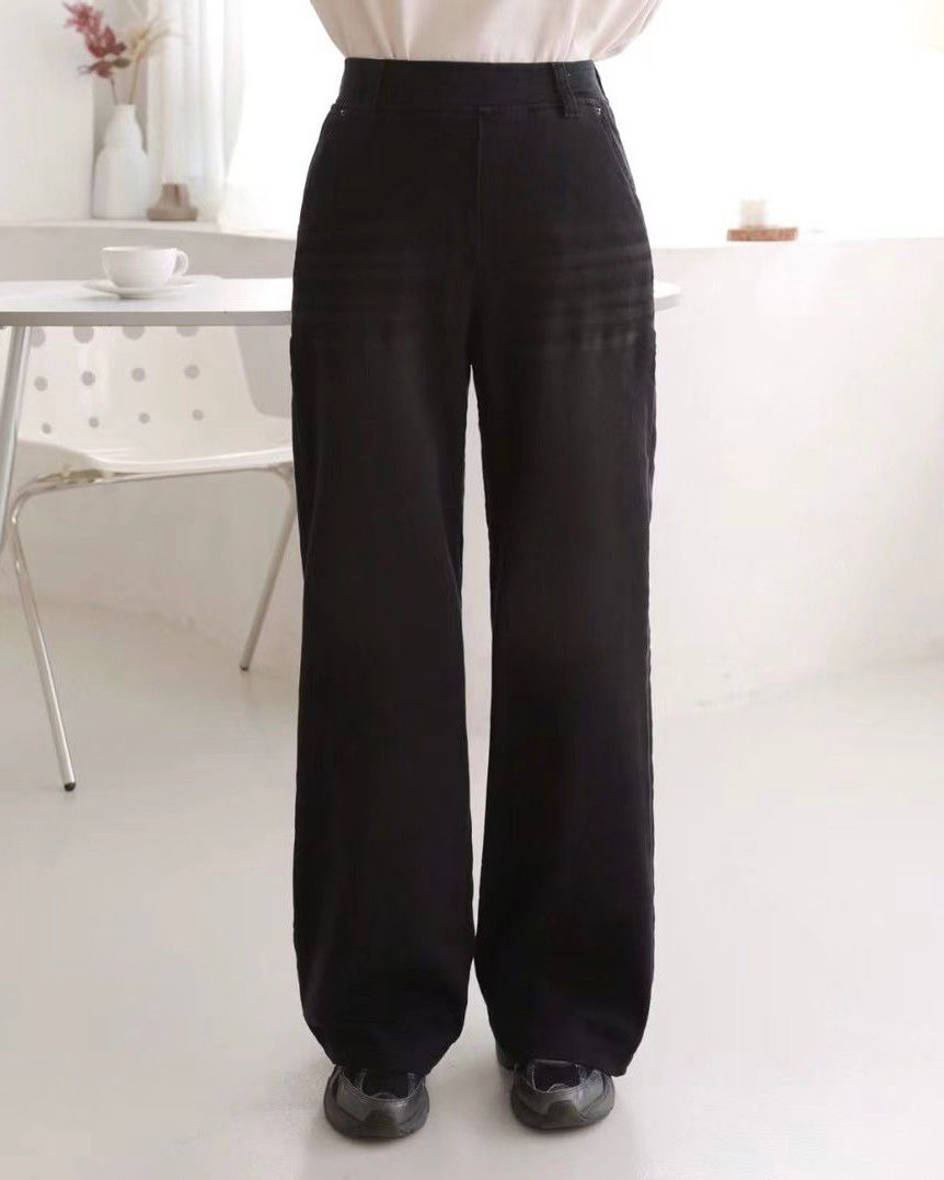 Vikini 全橡筋直筒牛仔褲