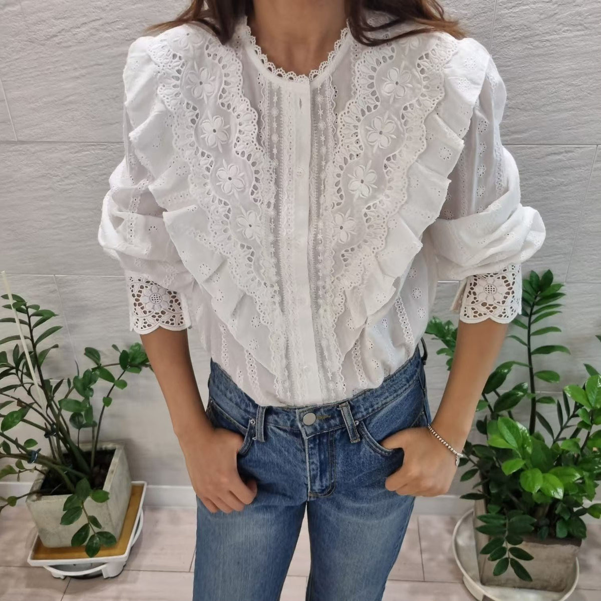 氣質重工Lace刺繡荷葉邊襯衫