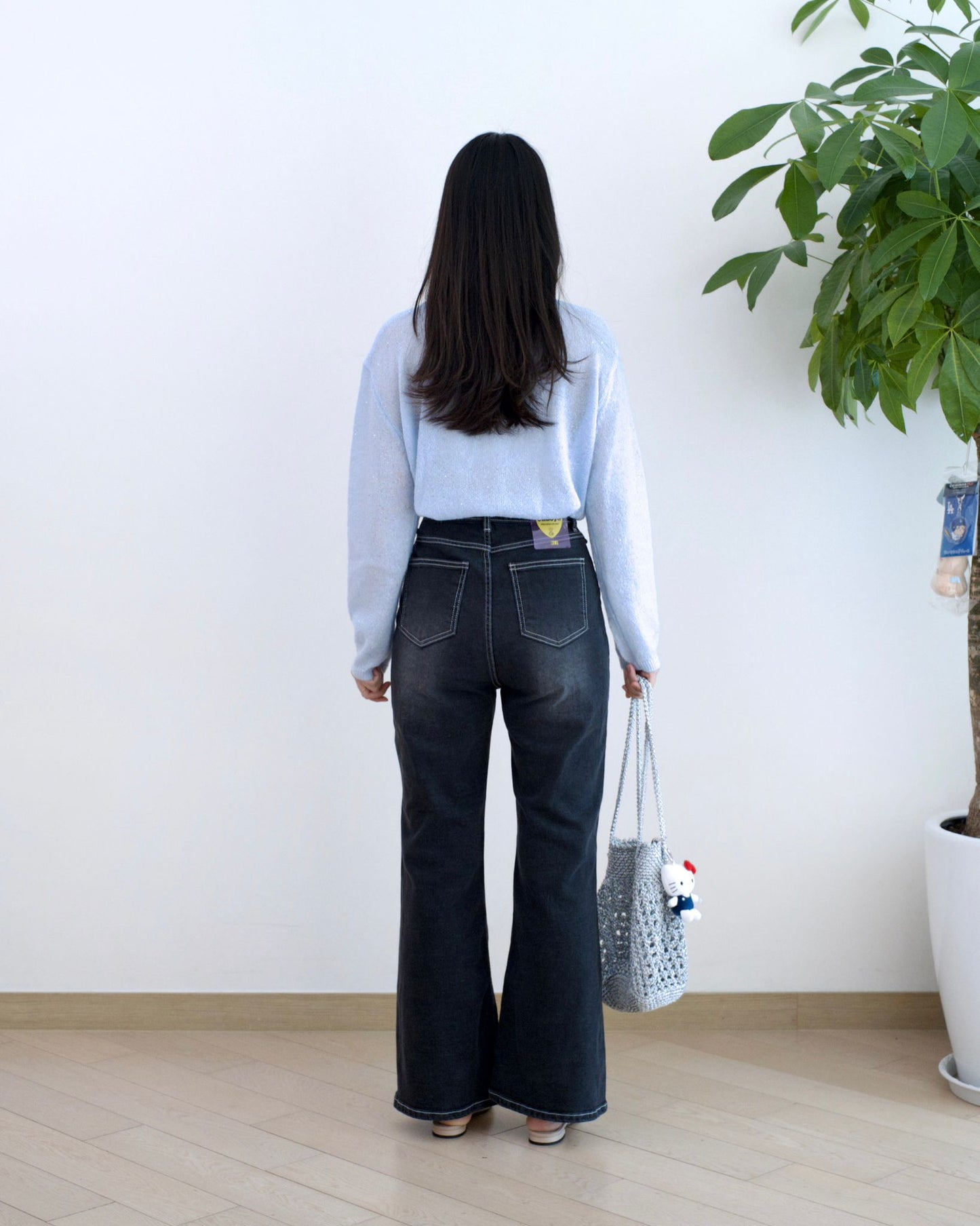 Odd Eye 小口袋微喇叭牛仔褲︎