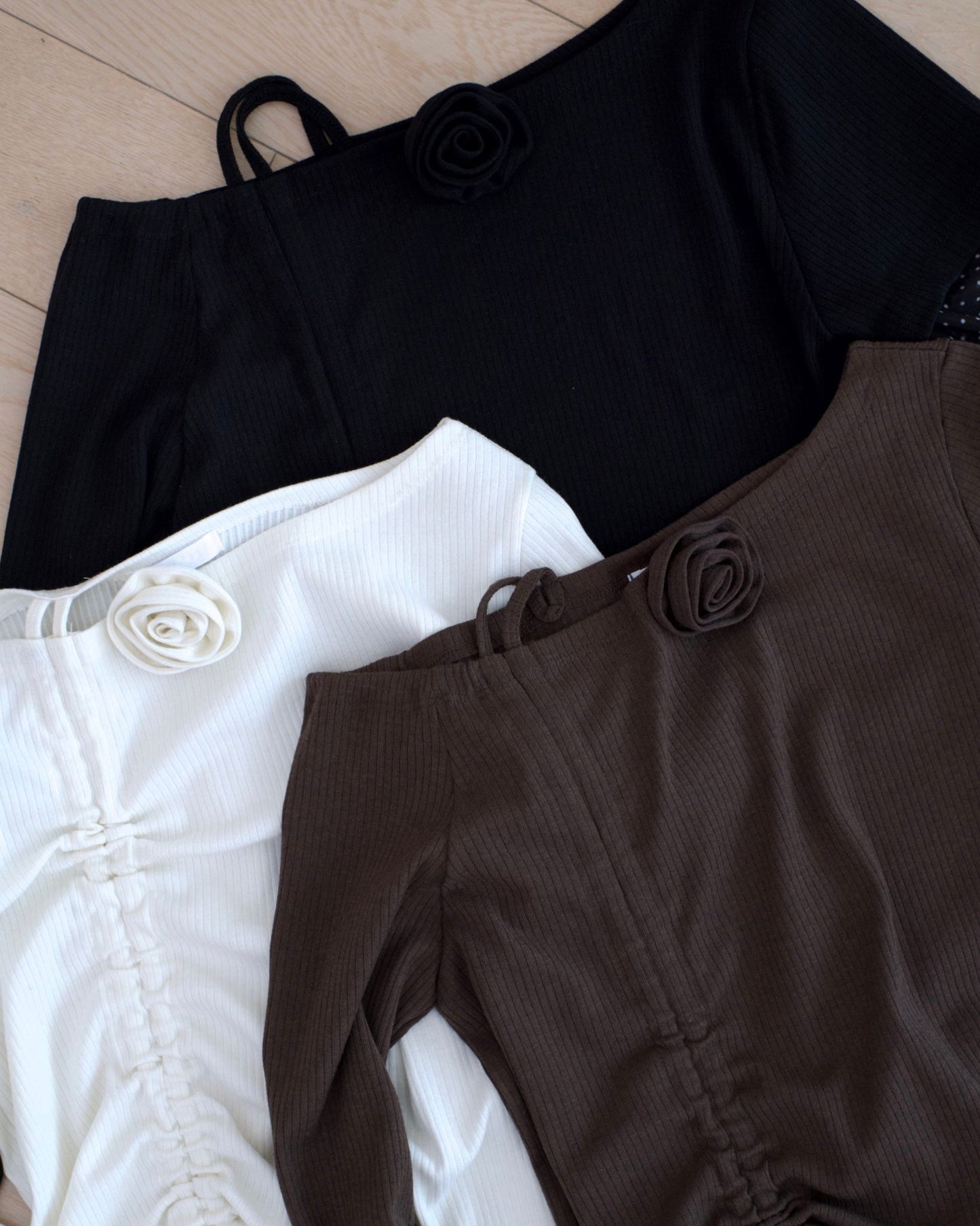 韓國修腰波點長袖Top