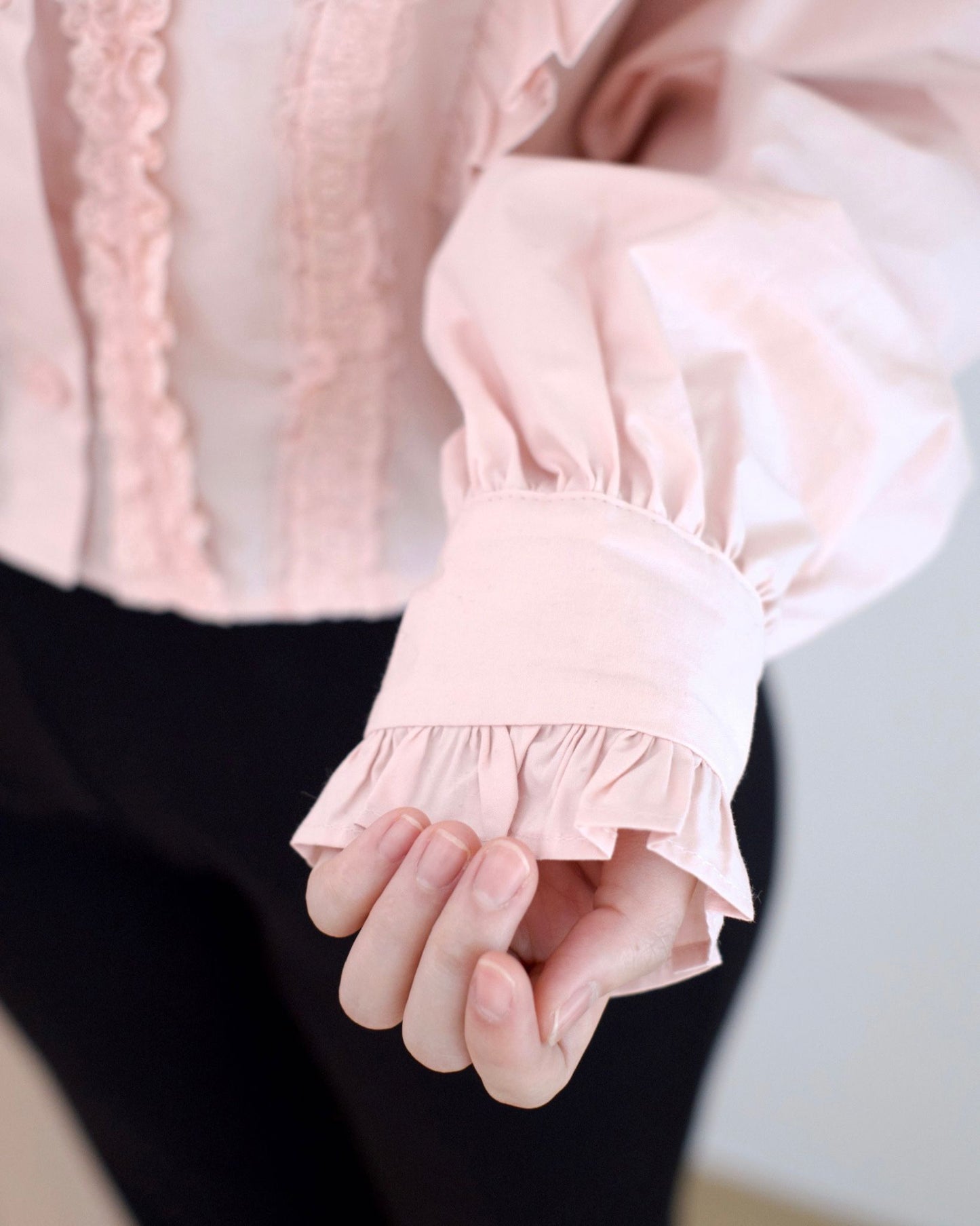 韓國Lace Ruffle襯衫