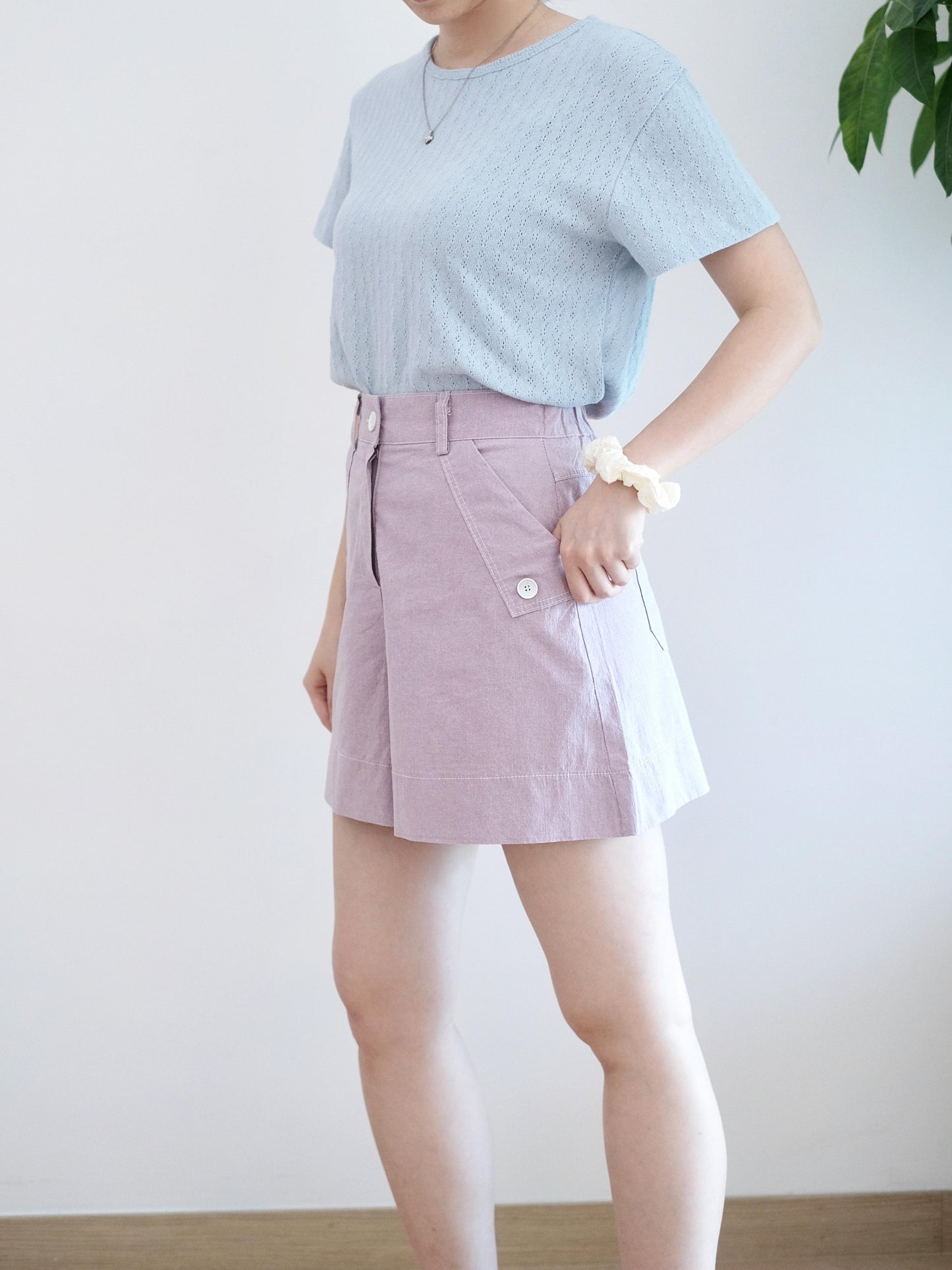 Moci 鈕扣扯布短褲
