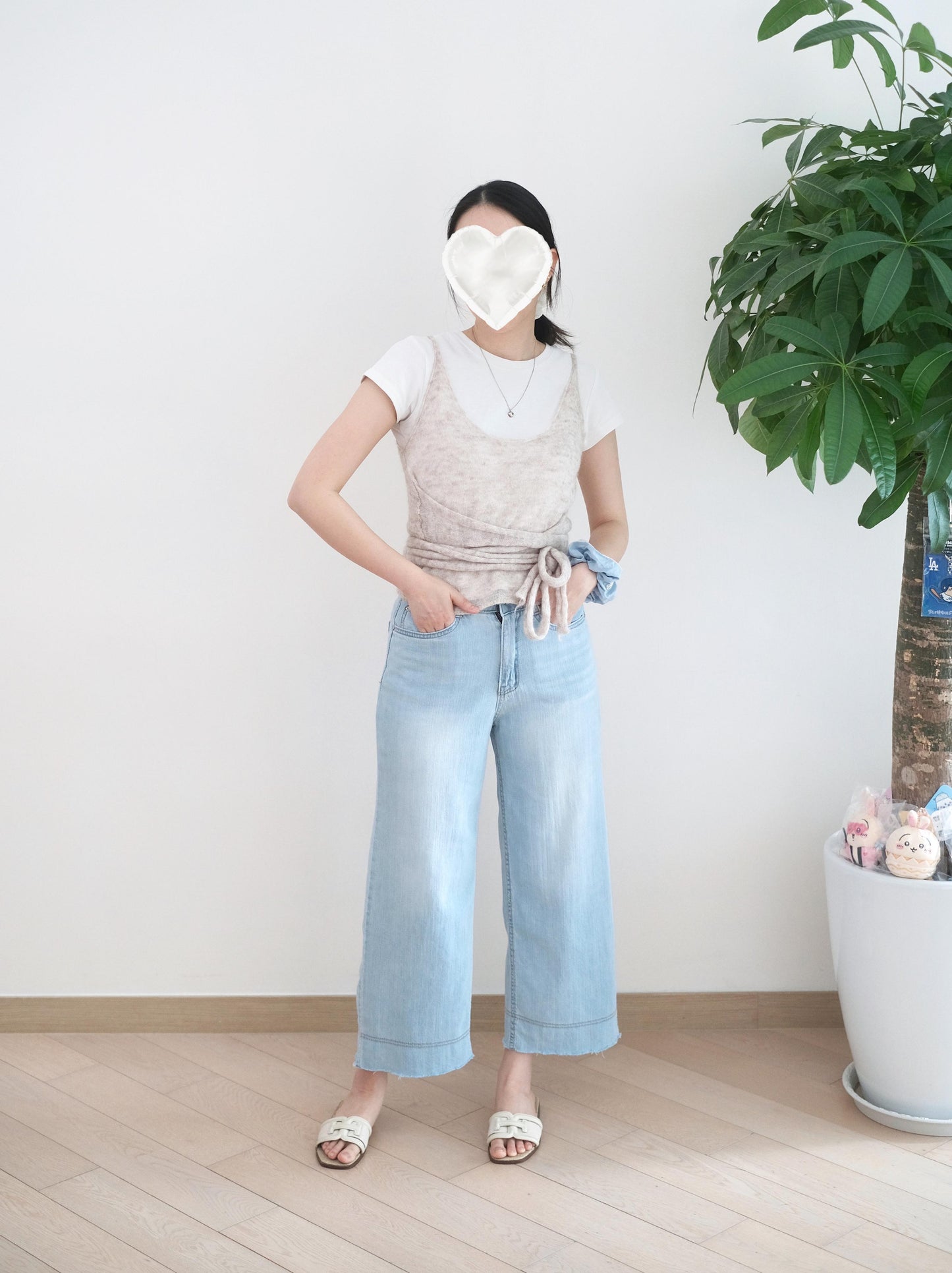 Howluk 闊筒九分薄料牛仔褲