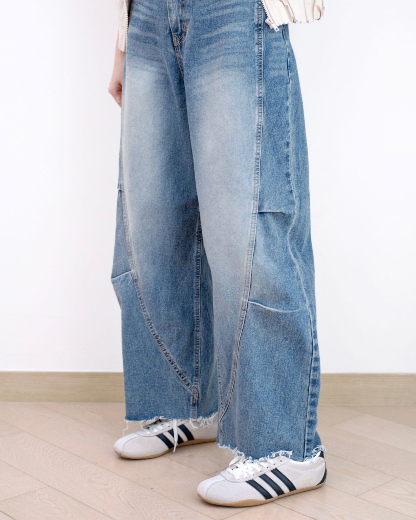 Odd Eye 彎刀牛仔褲