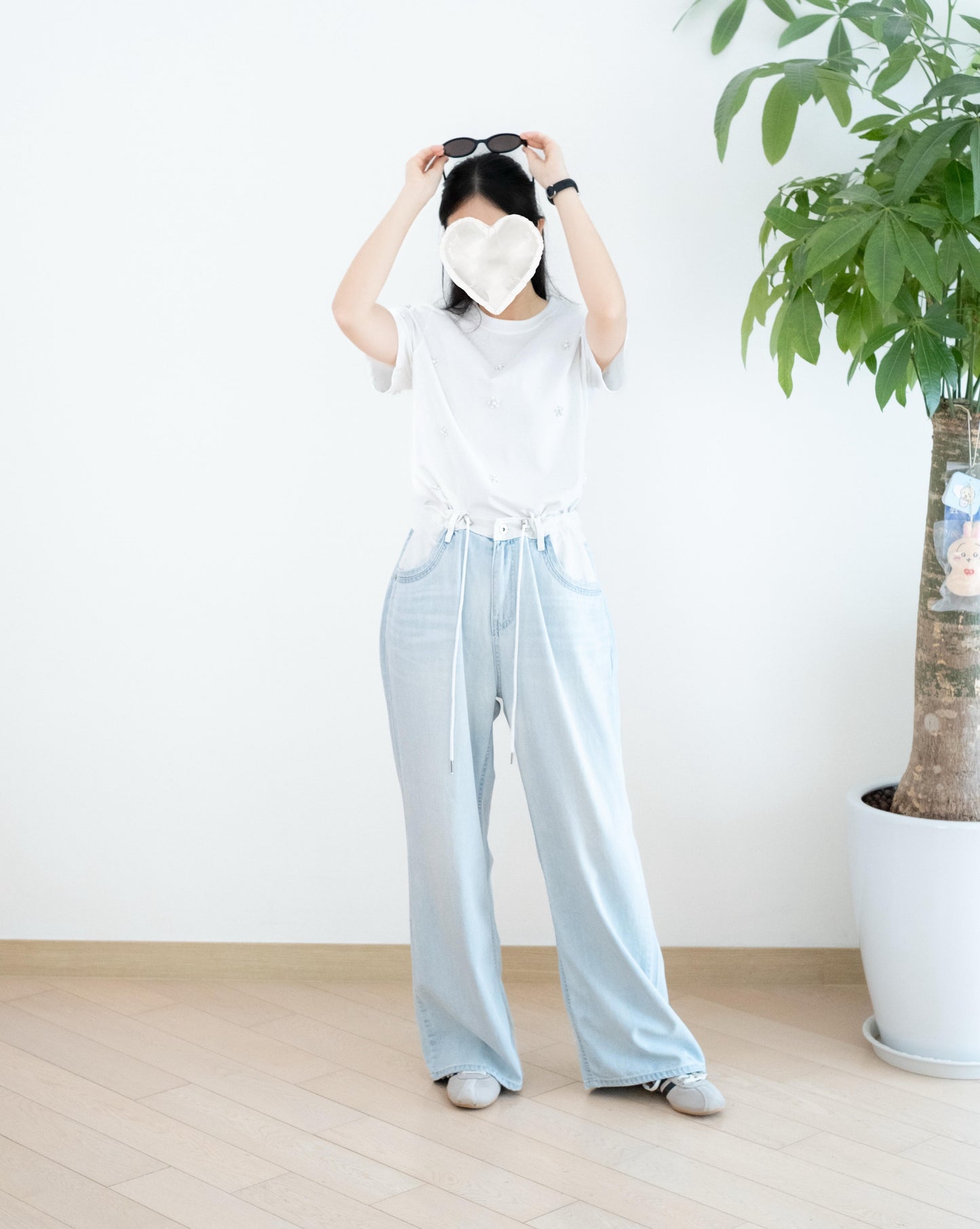 高腰拼邊束腰闊筒牛仔褲