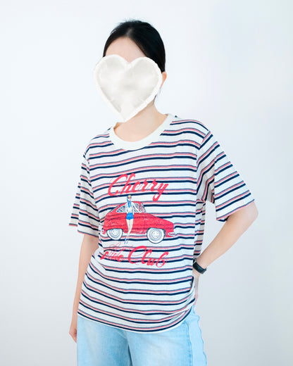 Cherry橫間車車圖案Tee