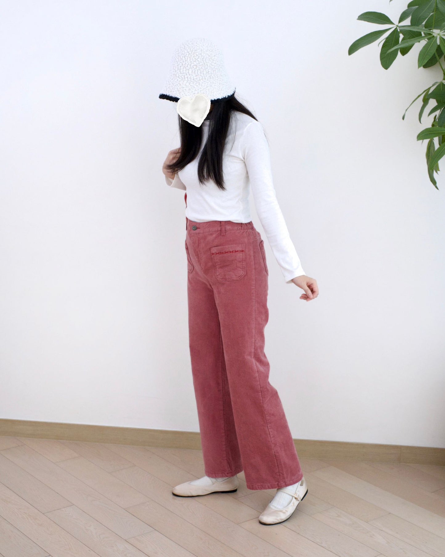 Eltoo 燈芯絨口袋直腳褲