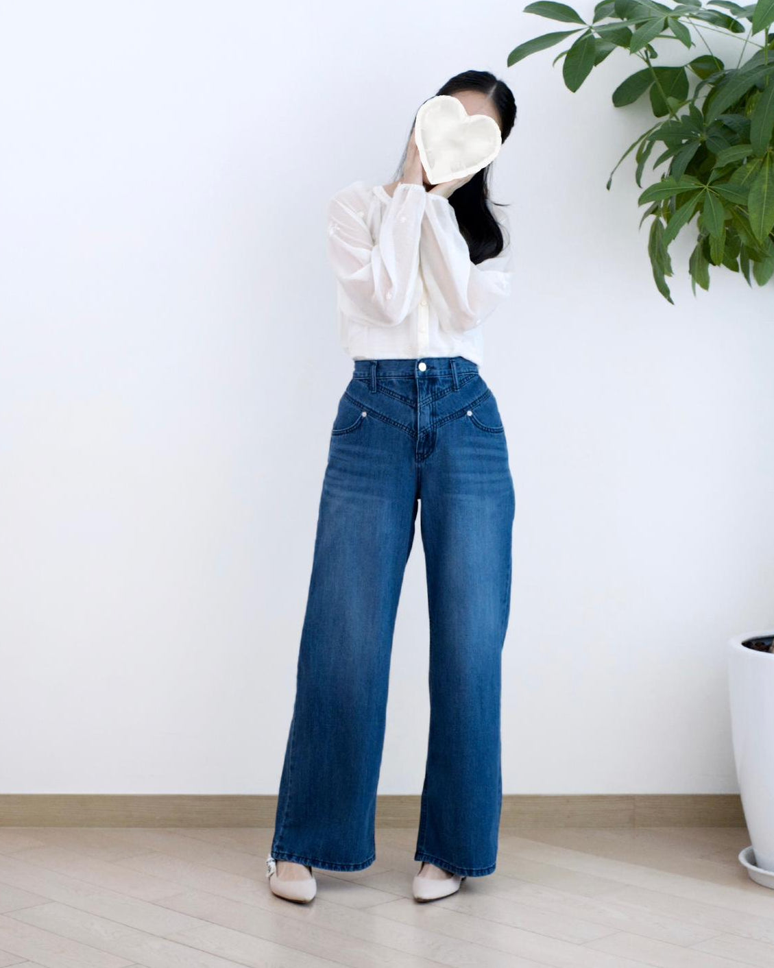 Gori 小V車骨直筒牛仔褲