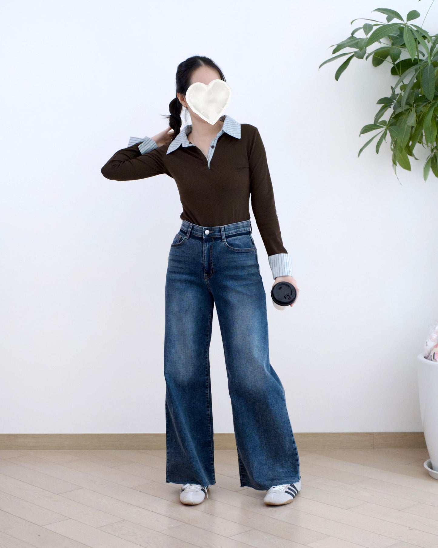 Howluk 撞色闊筒薄絨牛仔褲