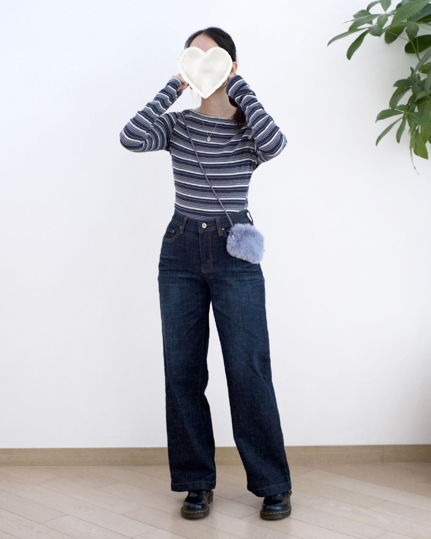 Howluk 薄絨直筒牛仔褲