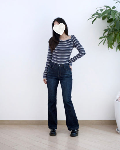 Howluk 絨毛微喇叭牛仔褲