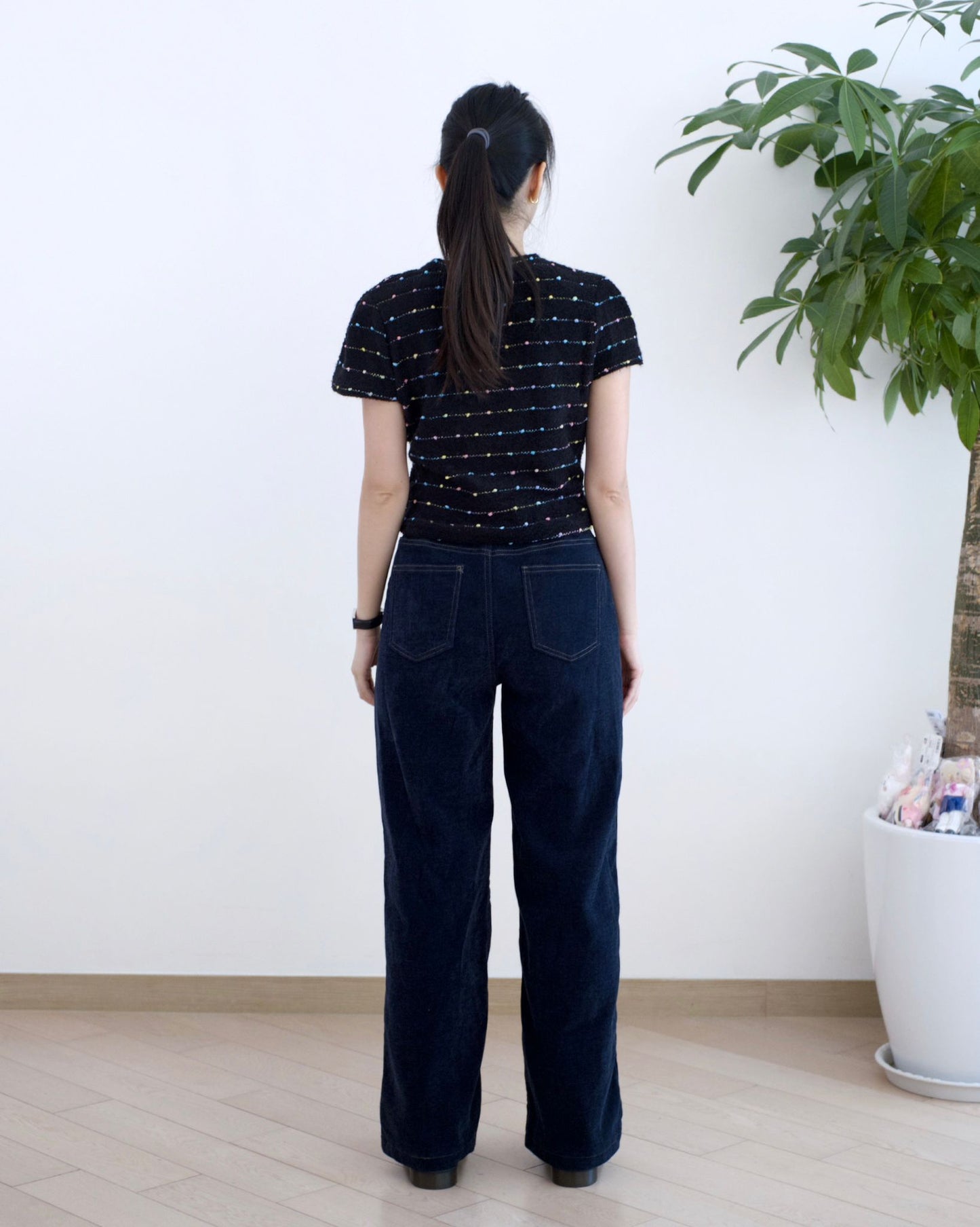 Howluk 口袋絨毛直筒牛仔褲