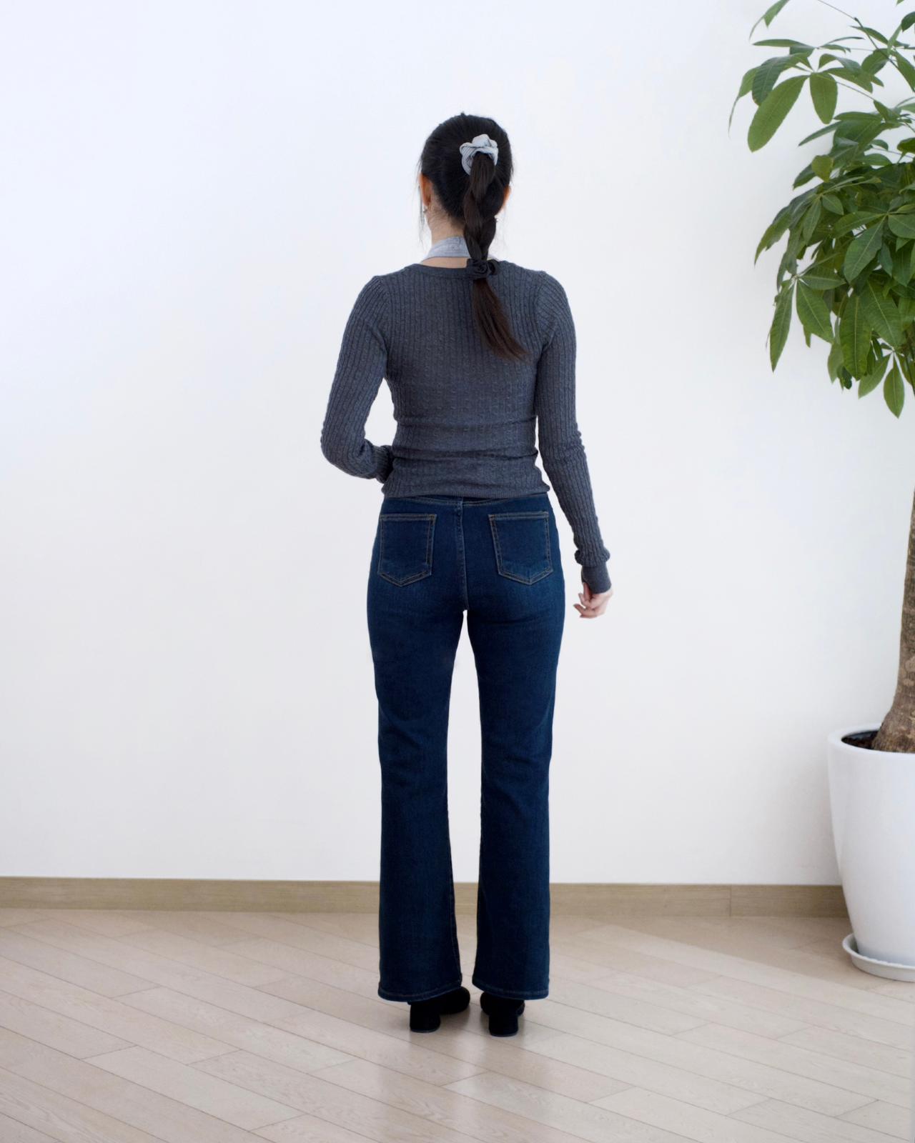 Howluk 絨毛微喇叭牛仔褲