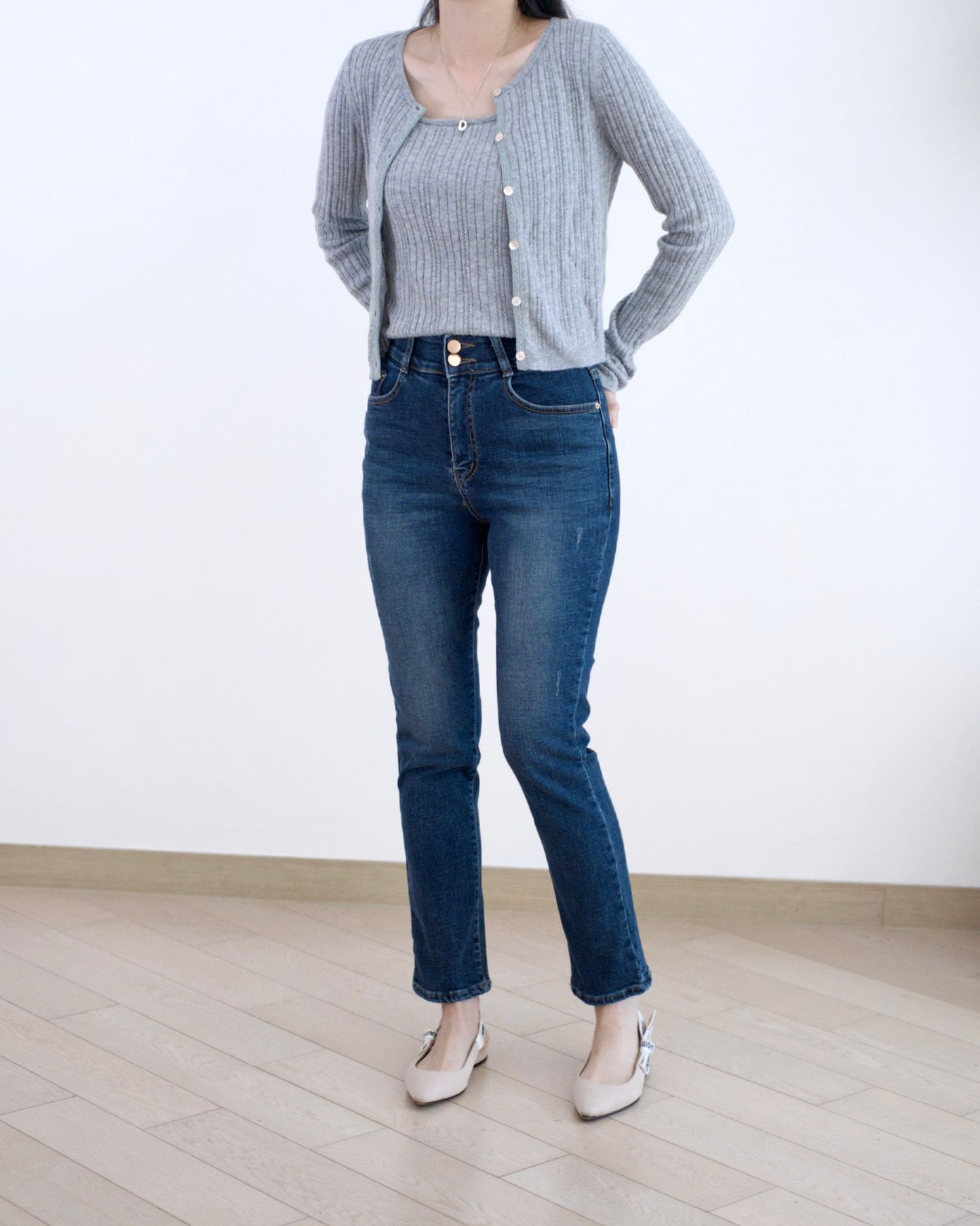 Howluk 絨毛窄腳牛仔褲