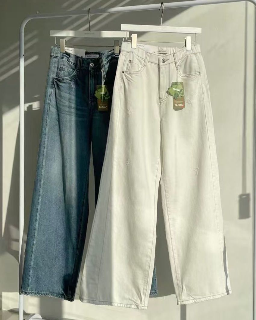 Howluk 側併接車骨闊筒牛仔褲