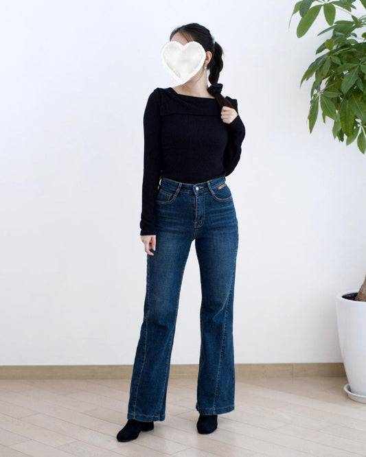 Howluk 洗水絨毛微喇叭牛仔褲