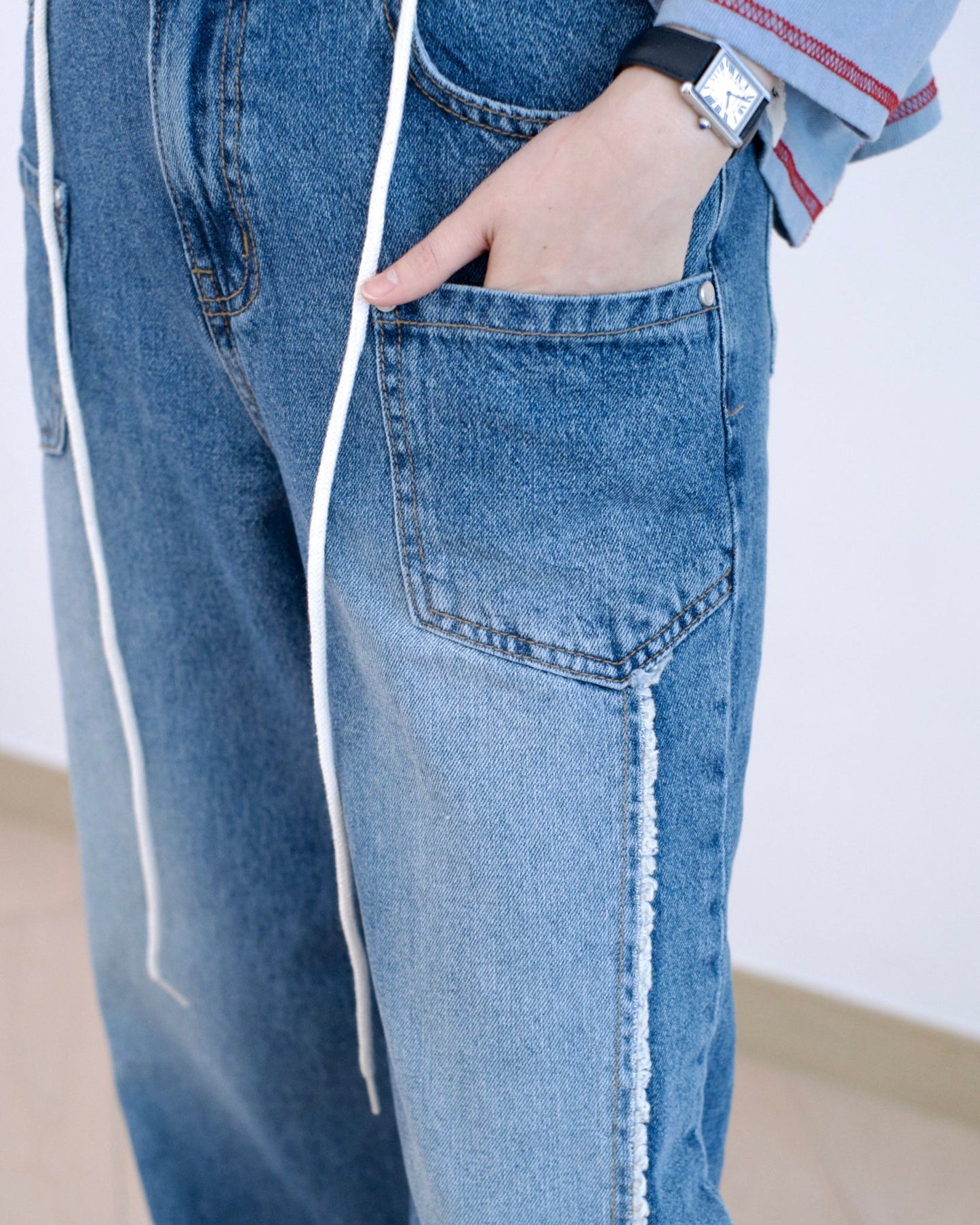 Howluk 綁繩蘇蘇闊筒牛仔褲