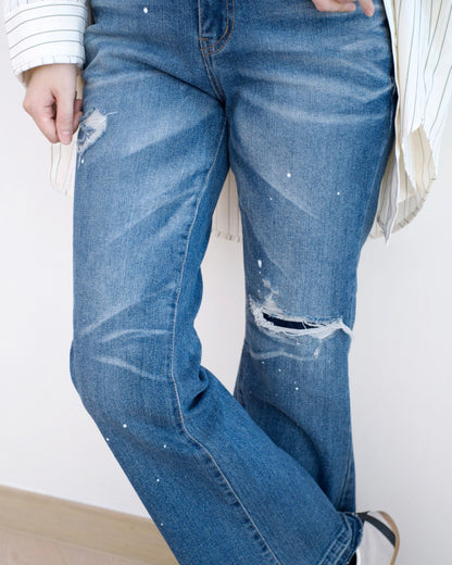 Howluk 洗水破洞微喇叭牛仔褲