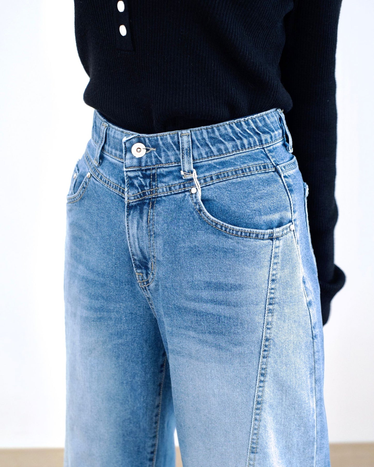 Howluk 小V腰線闊腳牛仔褲