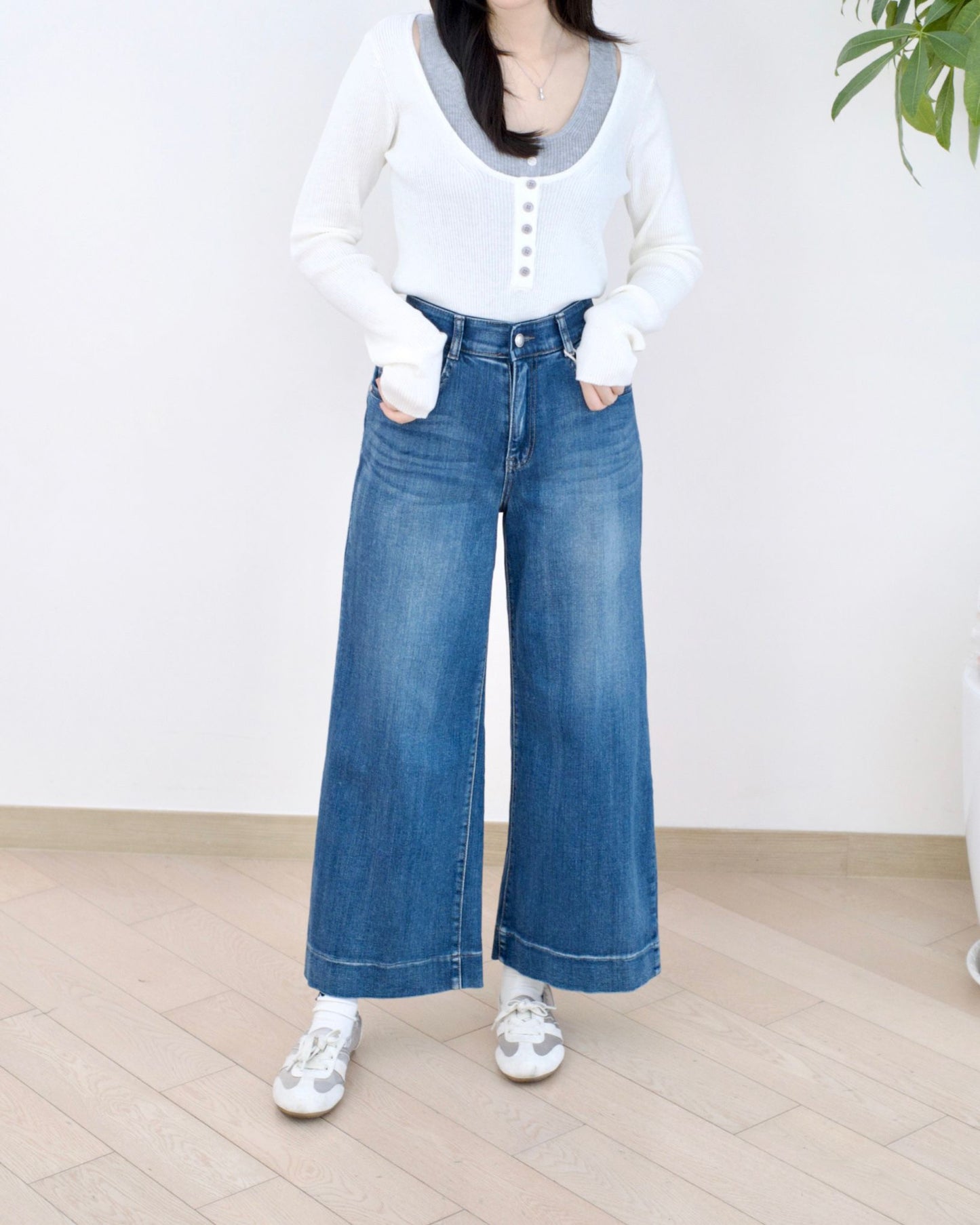 Howluk 高腰九分闊筒牛仔褲