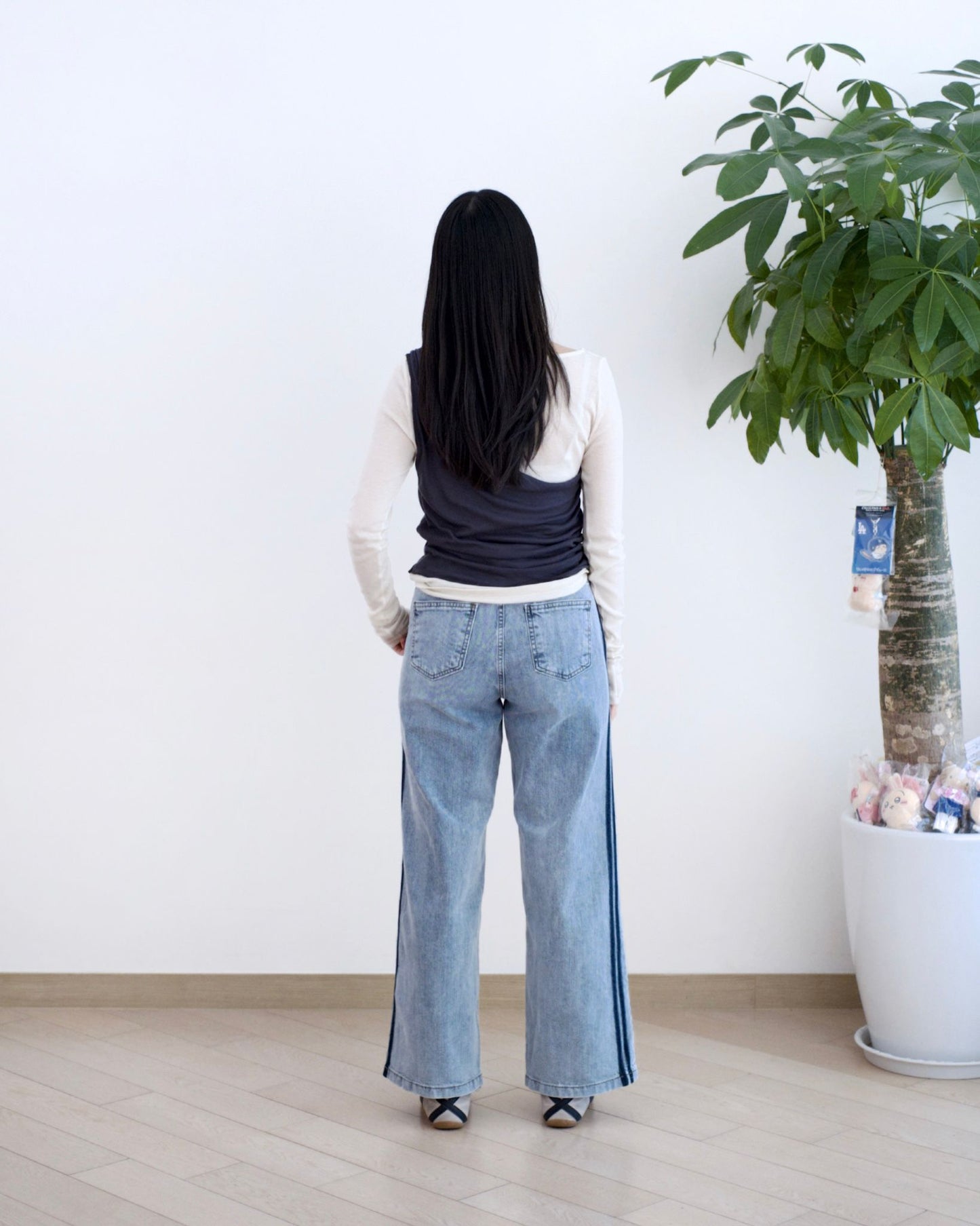 Howluk 併色邊闊筒牛仔褲