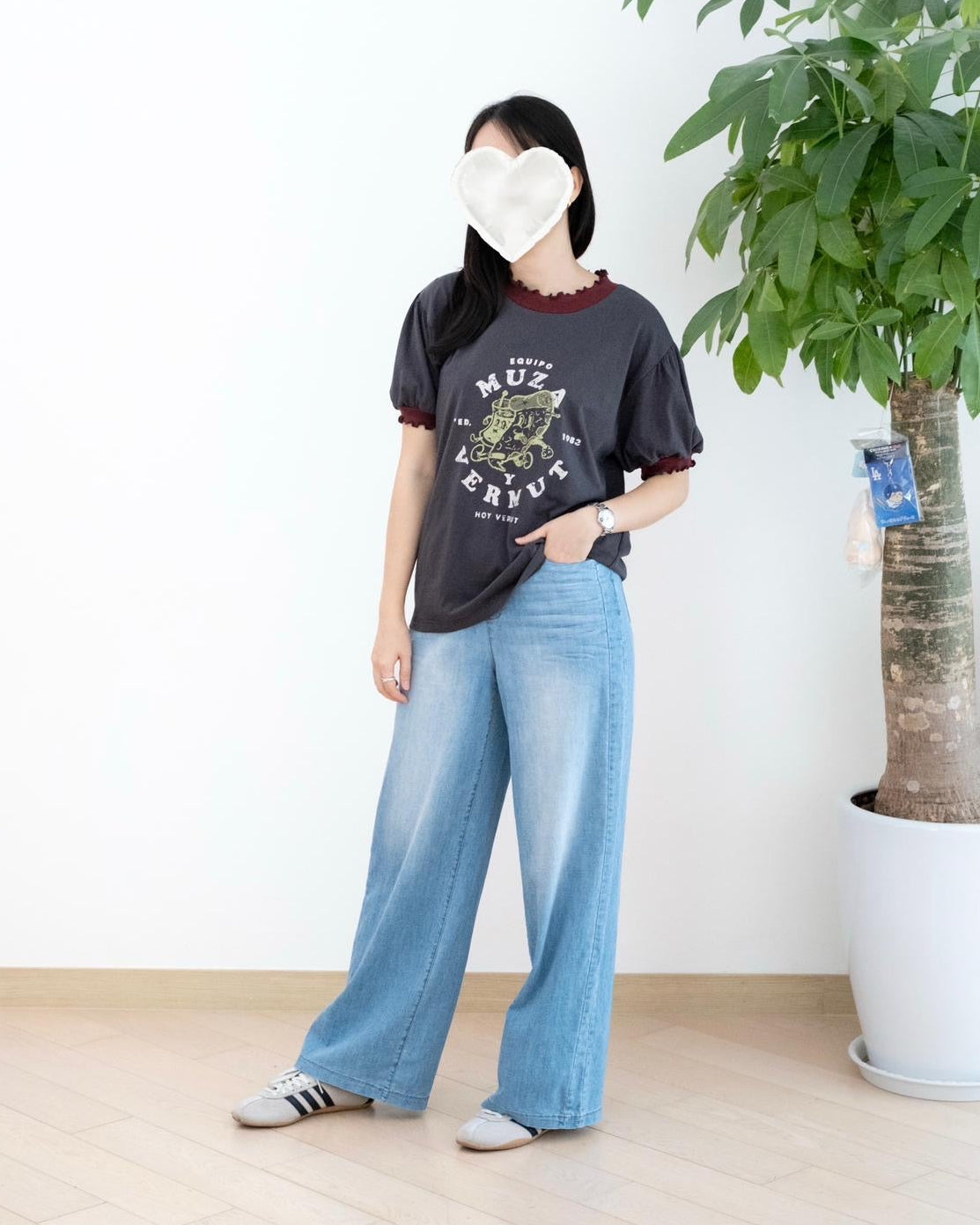 Howluk Cool Max 全橡筋闊腳牛仔褲