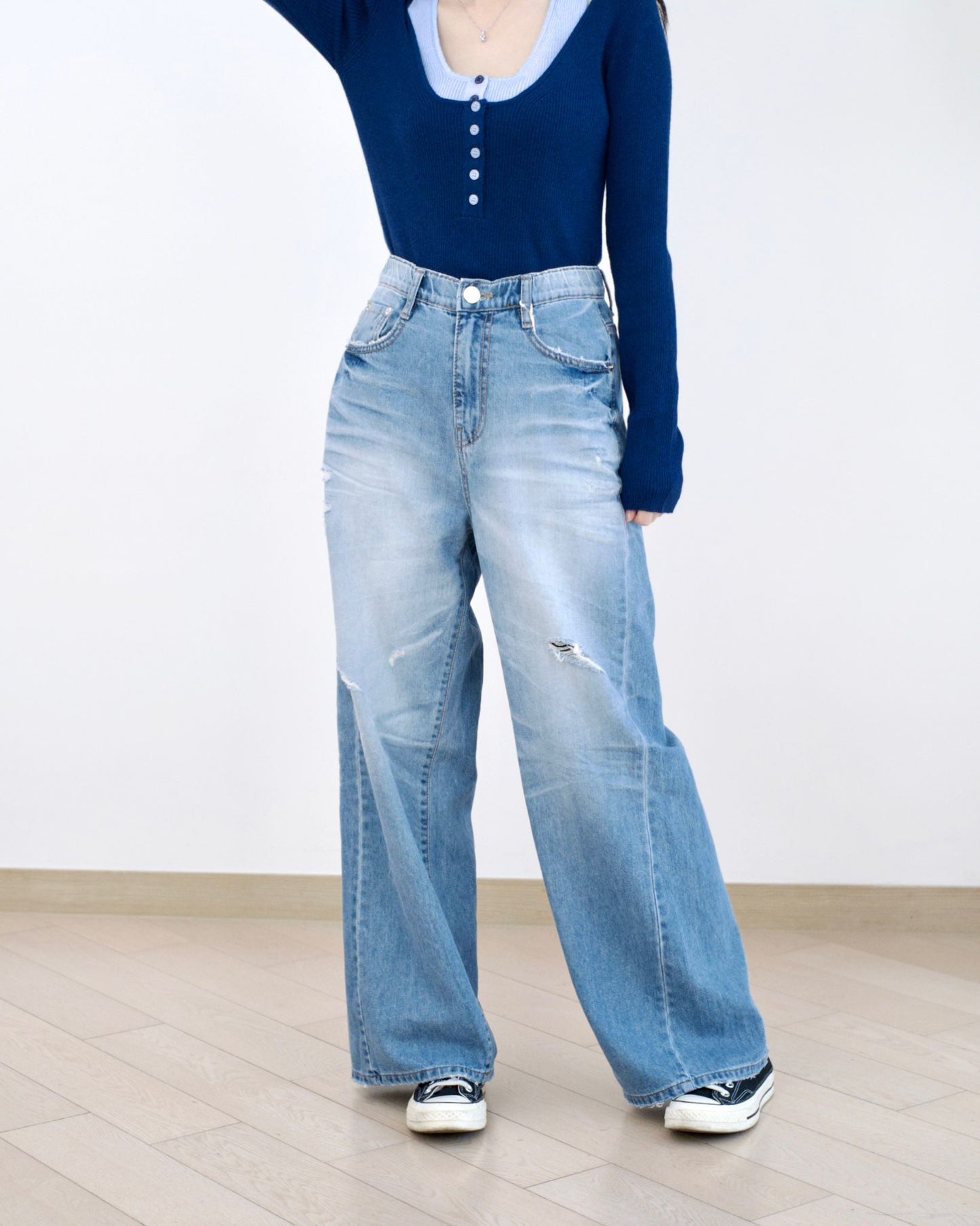 Howluk 微爛洗水闊筒牛仔褲