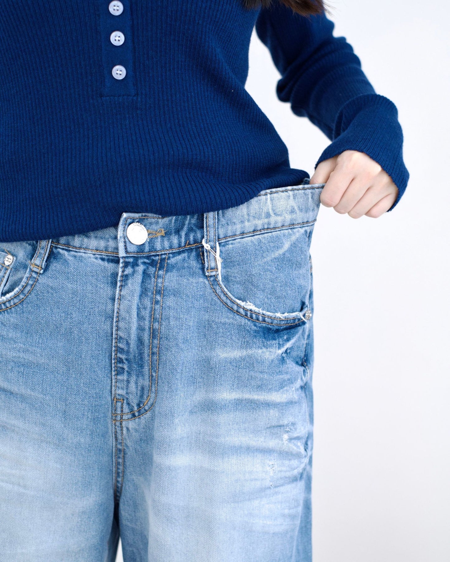 Howluk 微爛洗水闊筒牛仔褲