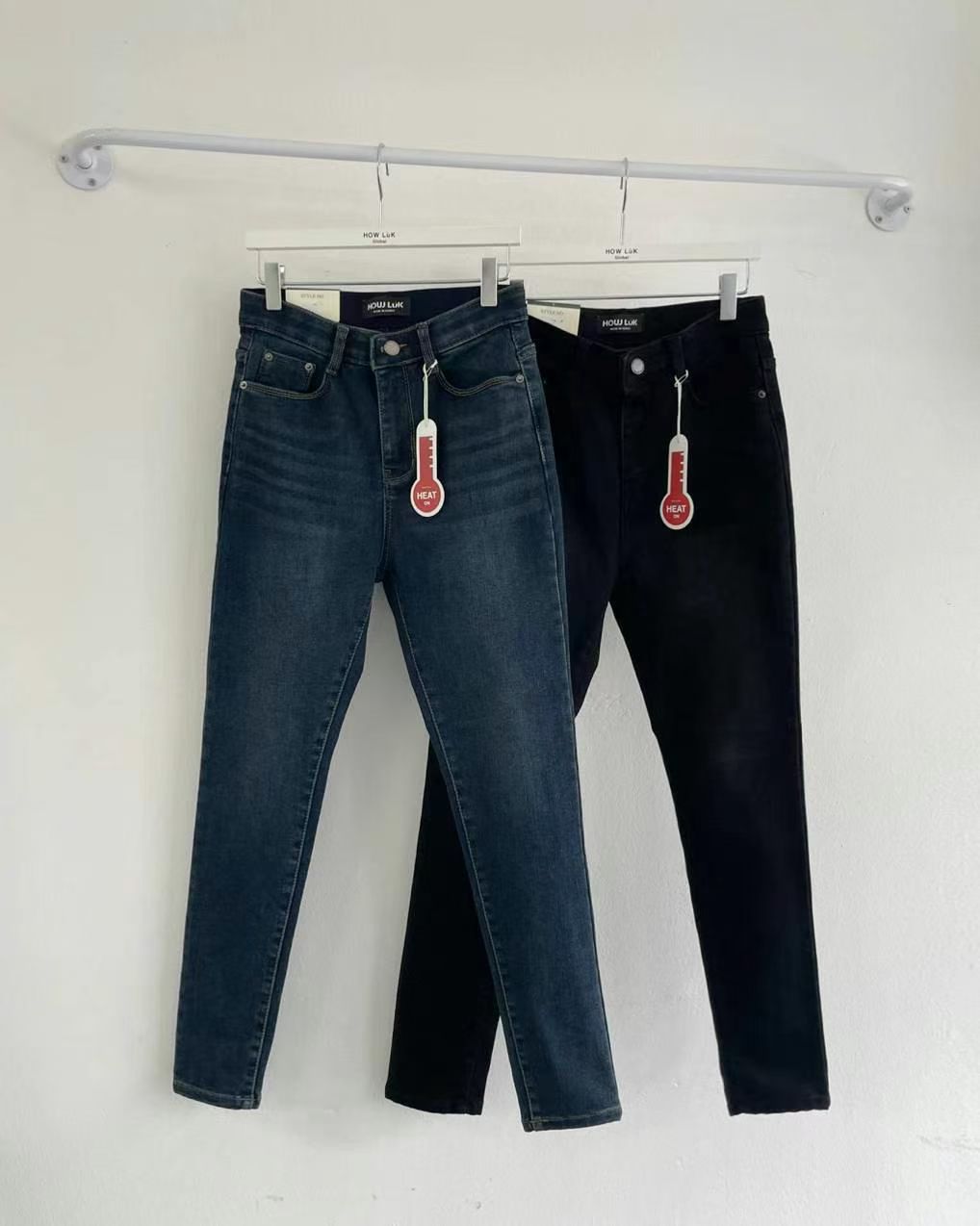 Howluk 內刷毛直腳牛仔褲