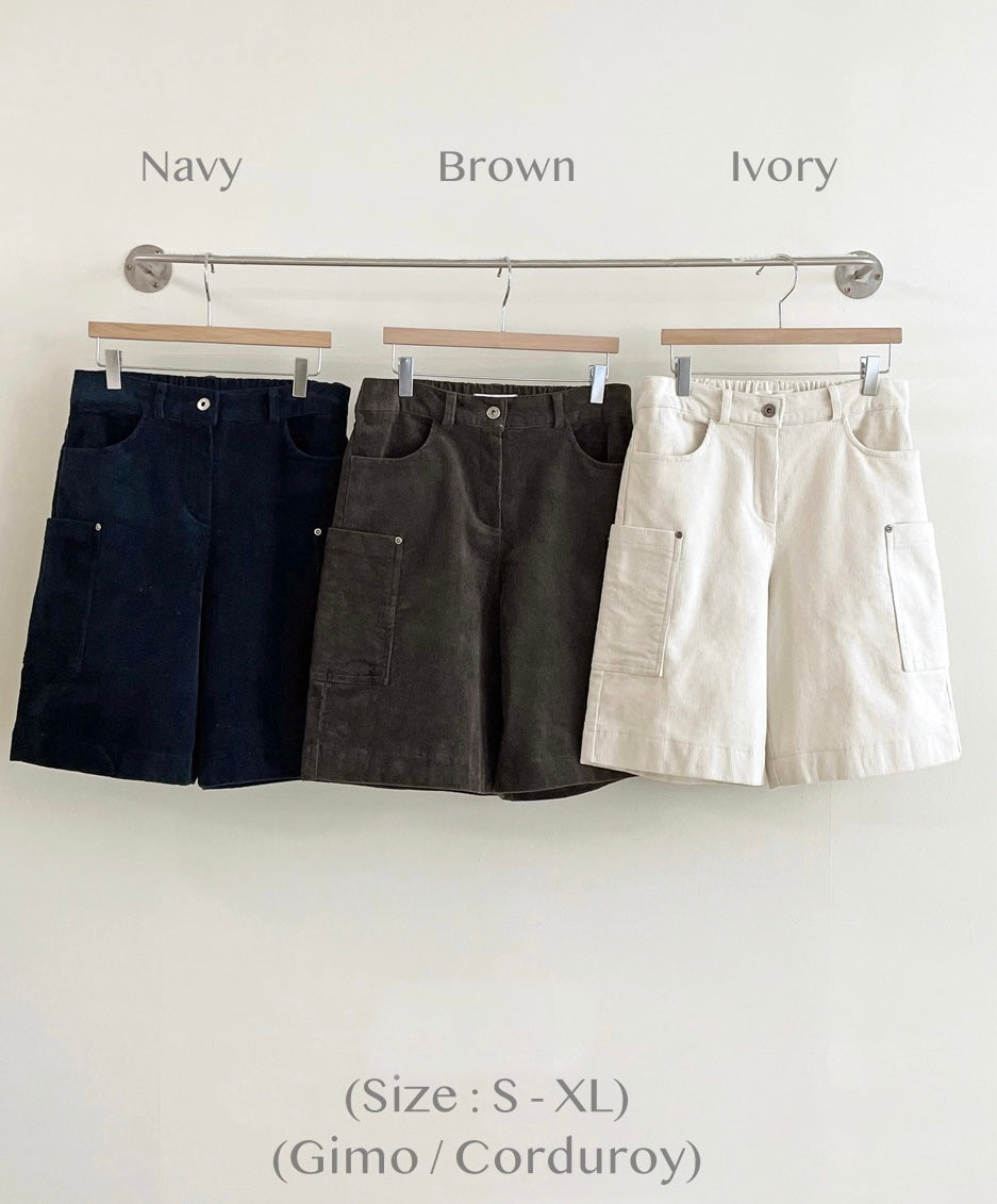 Eltoo 燈芯絨五分短褲