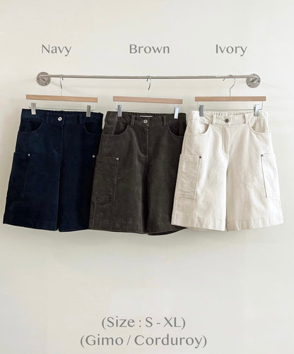 Eltoo 燈芯絨五分短褲