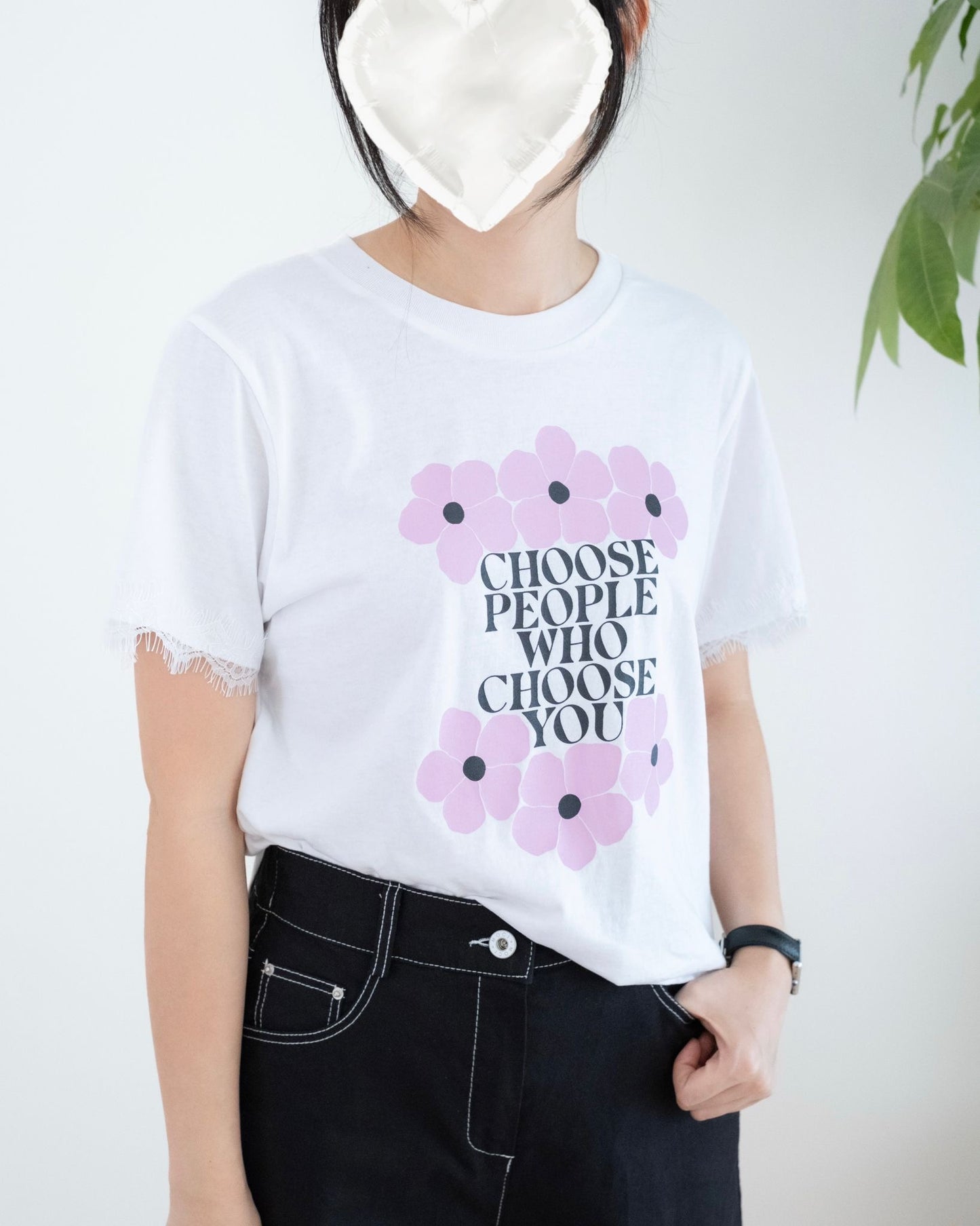 韓國Lace併英文字圖案Tee
