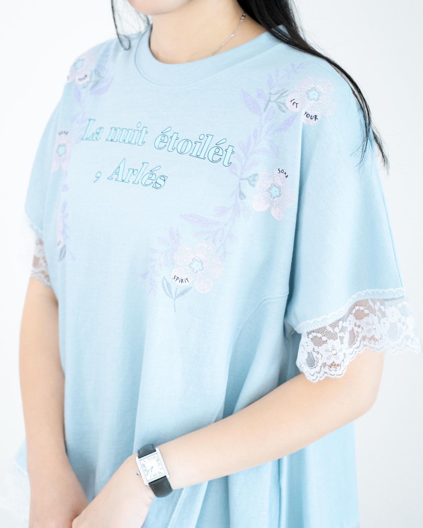 Lace撞花花Tee