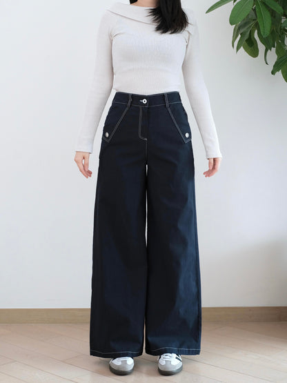 Moci 口袋鈕扣闊腳扯布褲