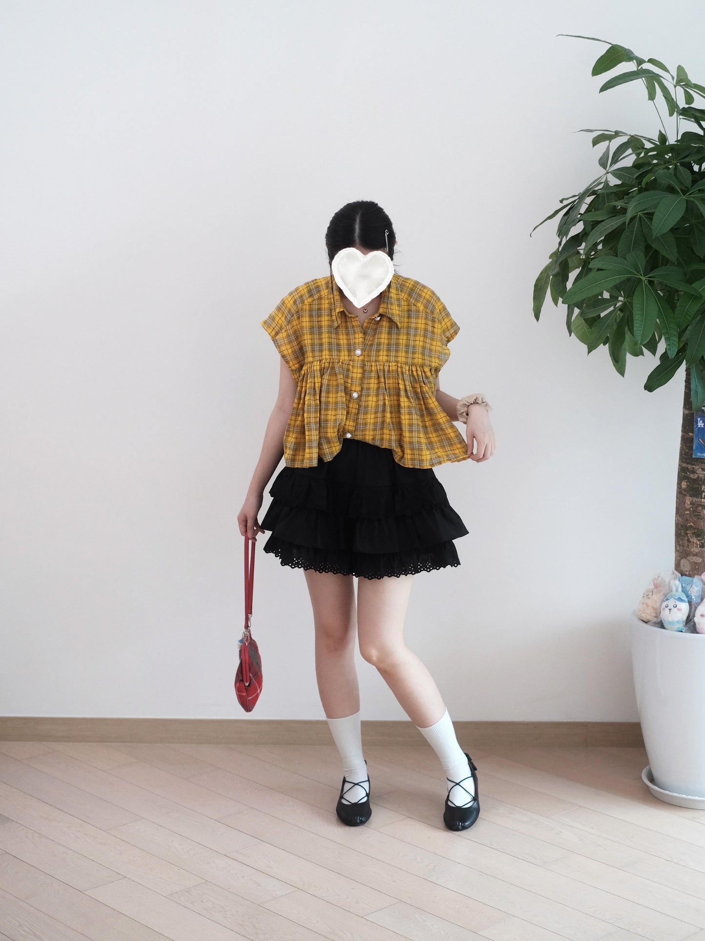 Moci 𝐿𝑎𝑐𝑒 蛋糕短裙褲