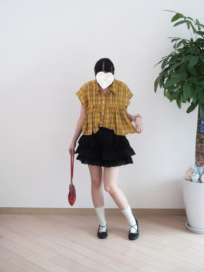 Moci 𝐿𝑎𝑐𝑒 蛋糕短裙褲
