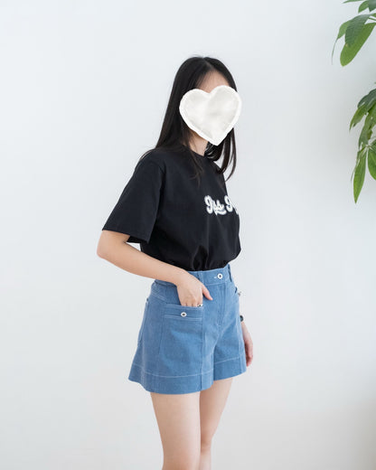 Moci 鈕扣明線短褲