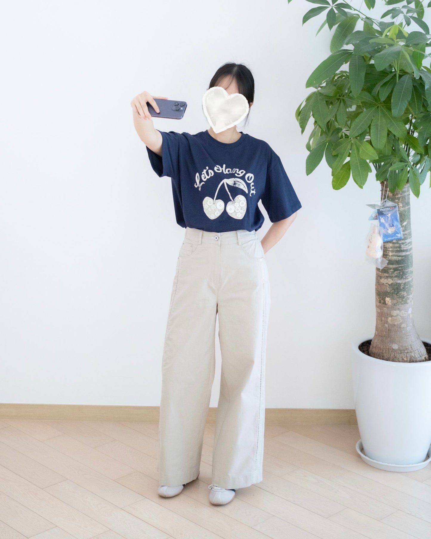 Moci 兩側通花邊闊褲