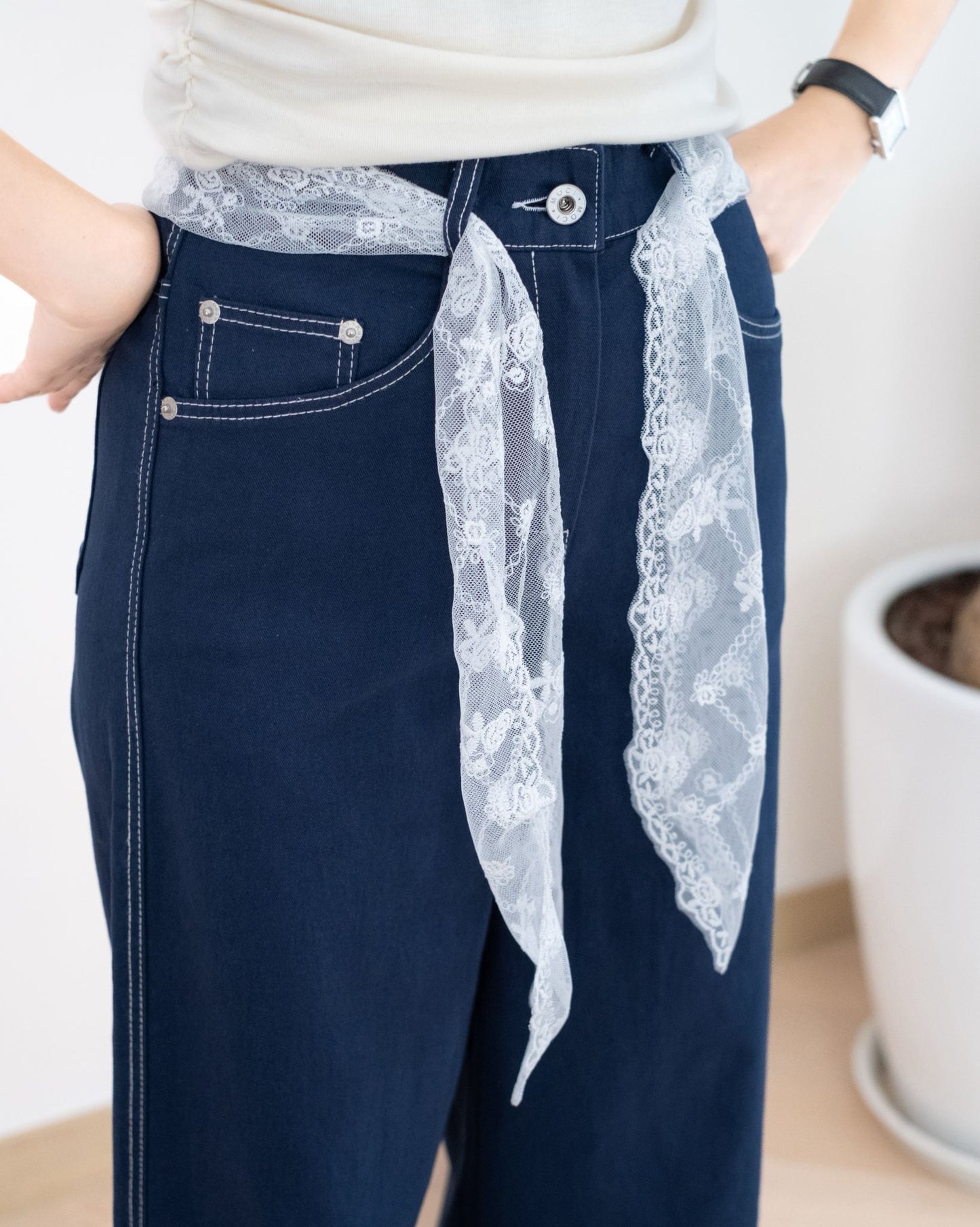 Moci 高腰撞褲腳Lace闊褲