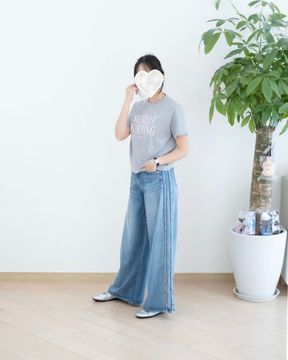 Moci 側併接闊筒牛仔褲