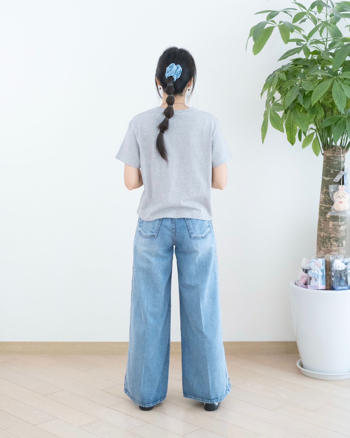 Moci 側併接闊筒牛仔褲