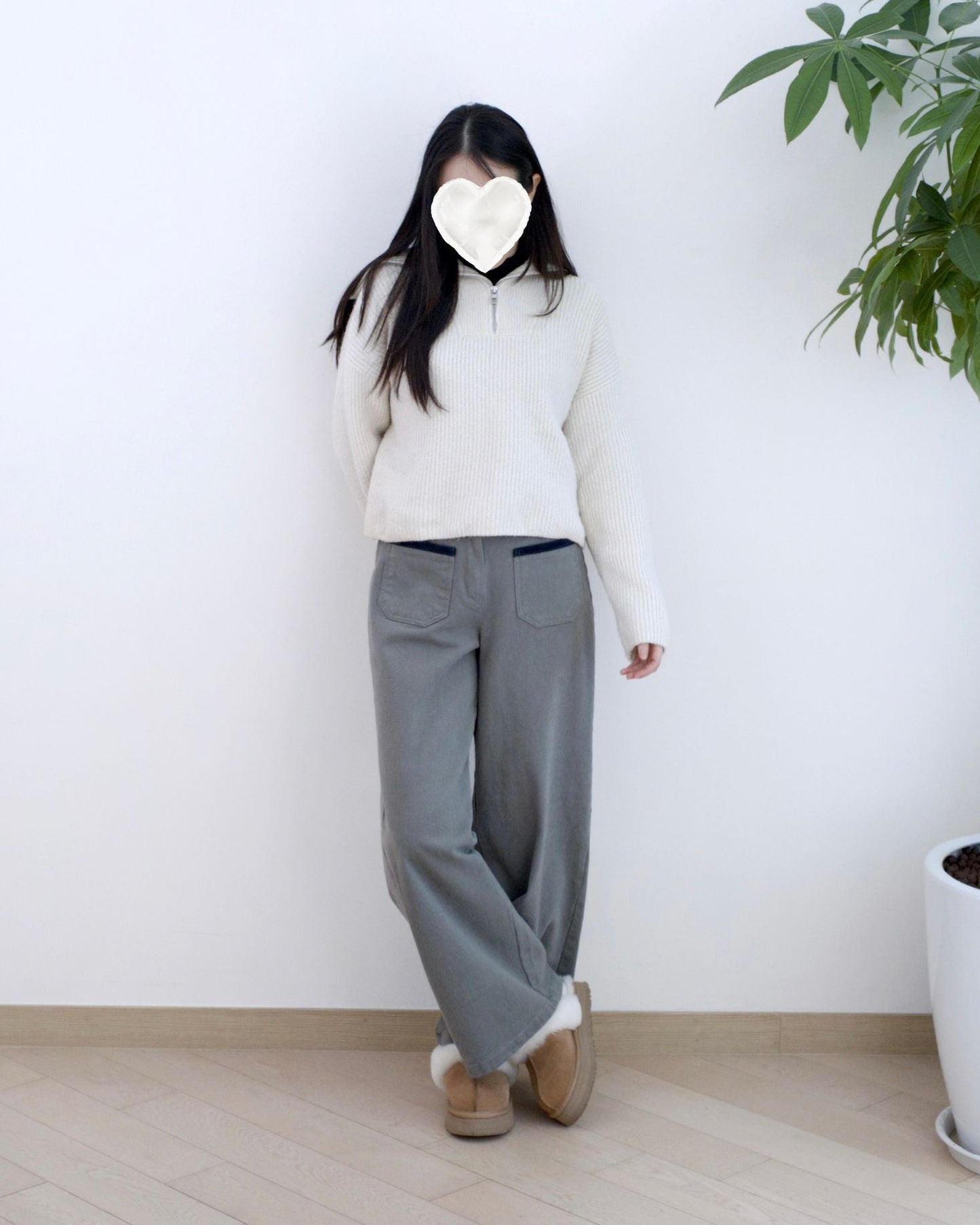 Moci 併邊薄絨扯布褲