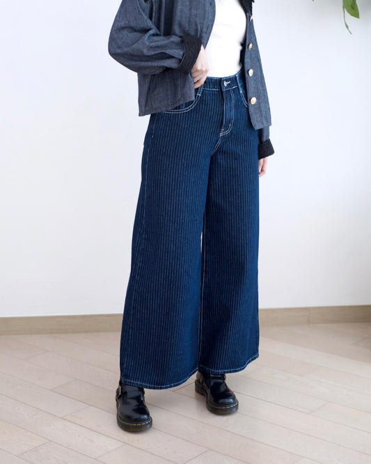 Moci 直紋薄絨牛仔褲