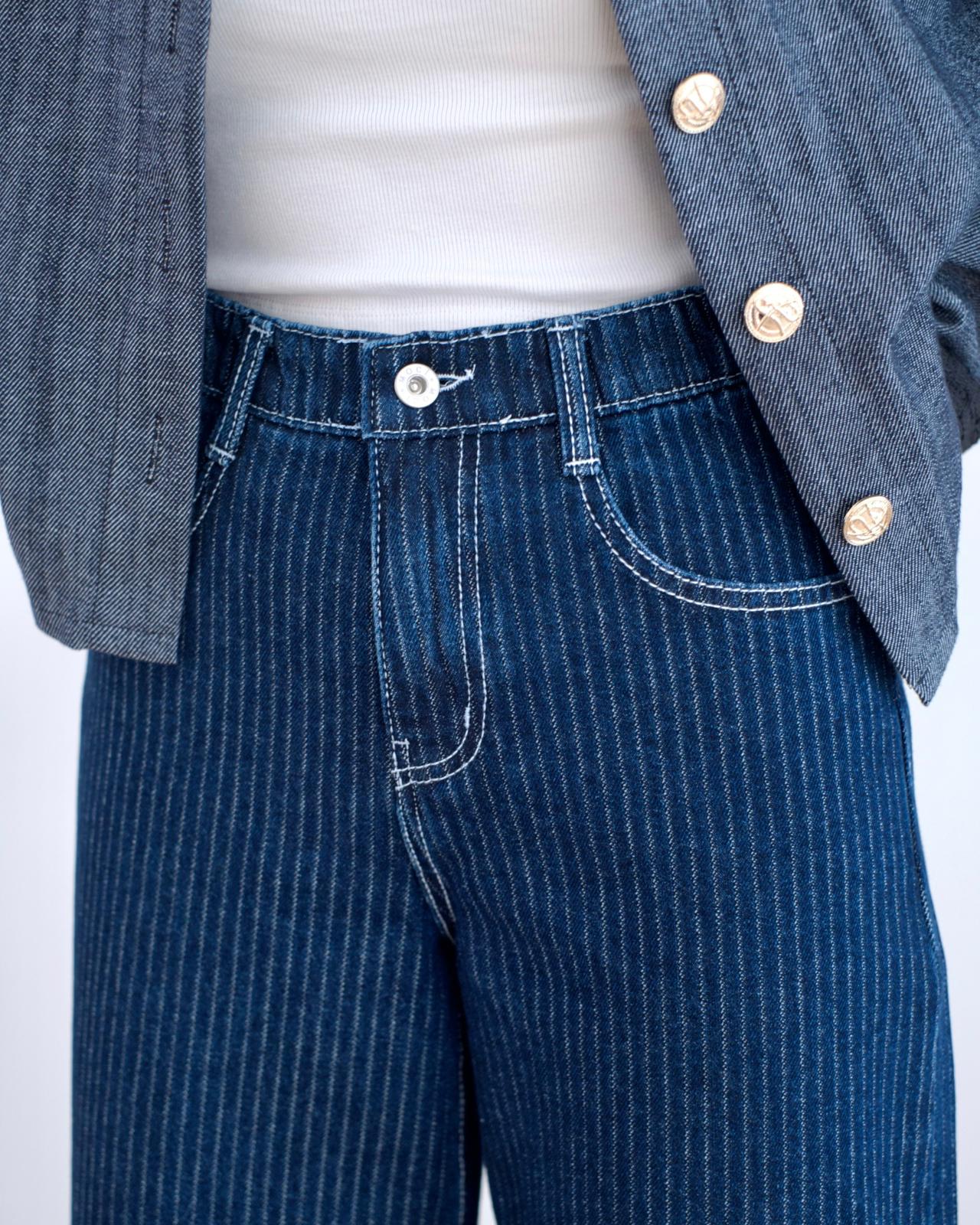 Moci 直紋薄絨牛仔褲